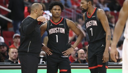 西部大乱斗！湖人3连胜重返前三火箭压力山大 快船8战7胜仍被反超